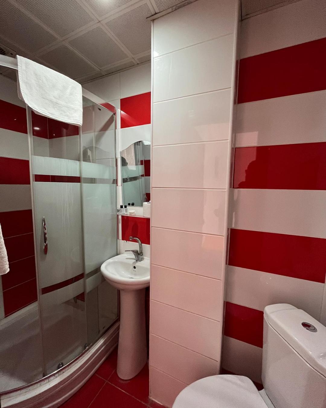 Red White Hotel Estambul Exterior foto