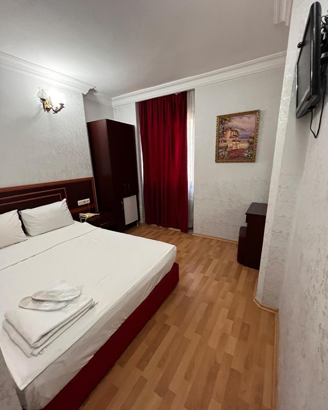 Red White Hotel Estambul Exterior foto